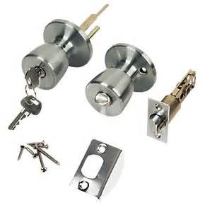 lockable door knobs screwfix